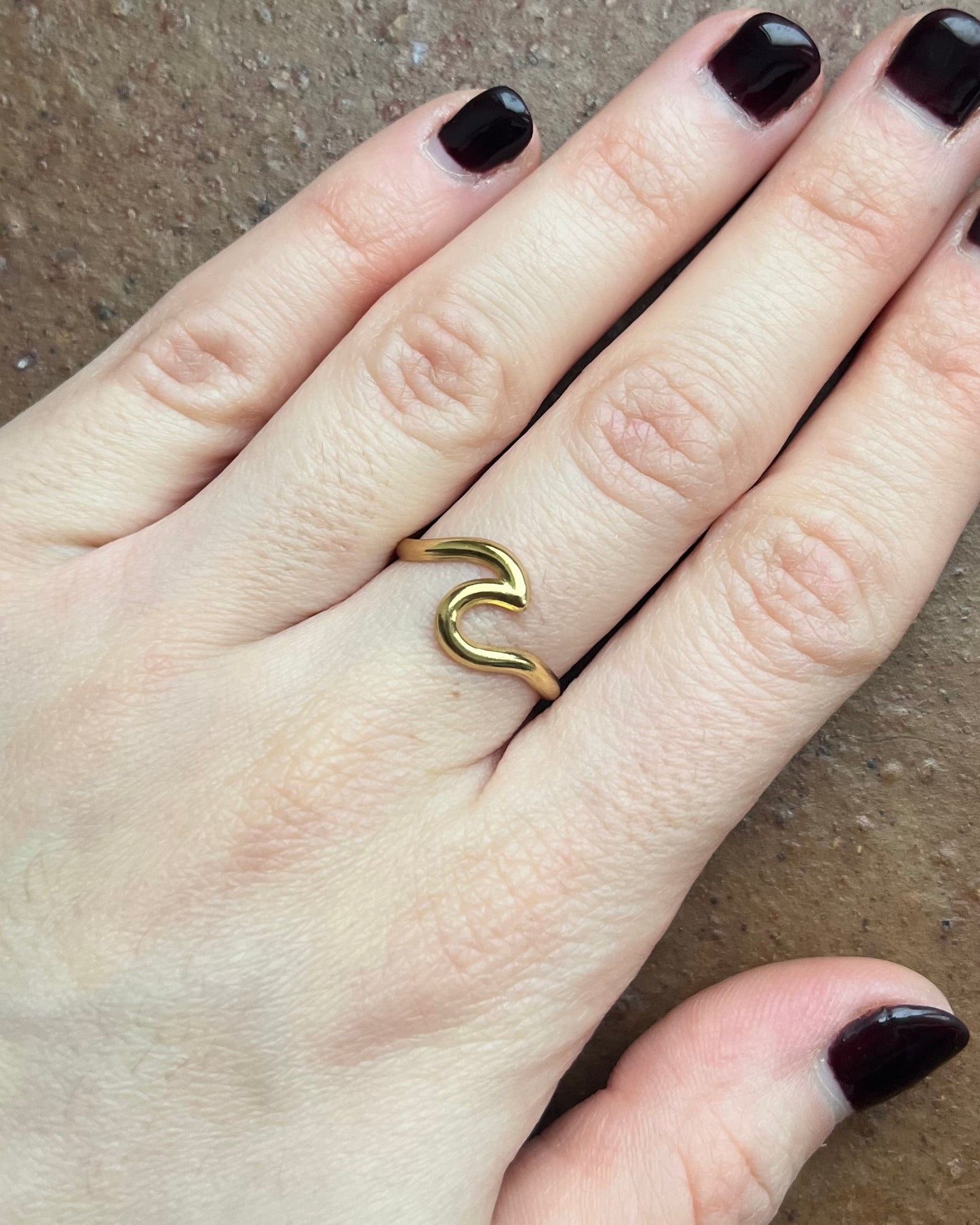 Wave Ring (Gold)