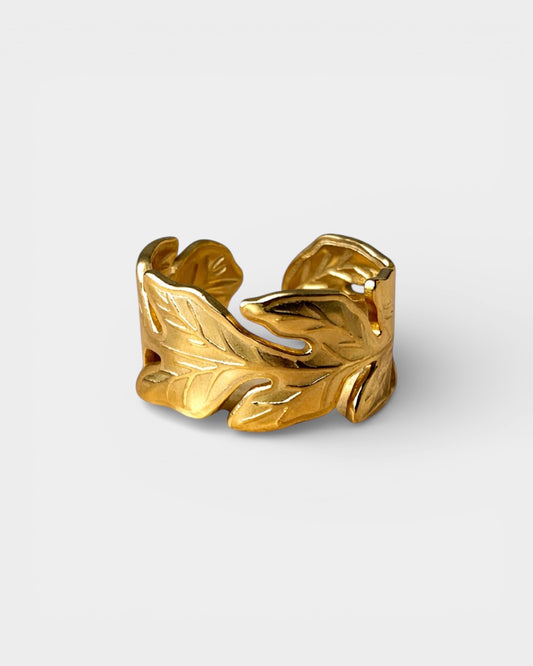 Golden Leaves Ring