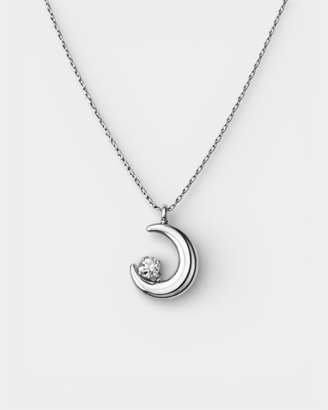 Lua Necklace