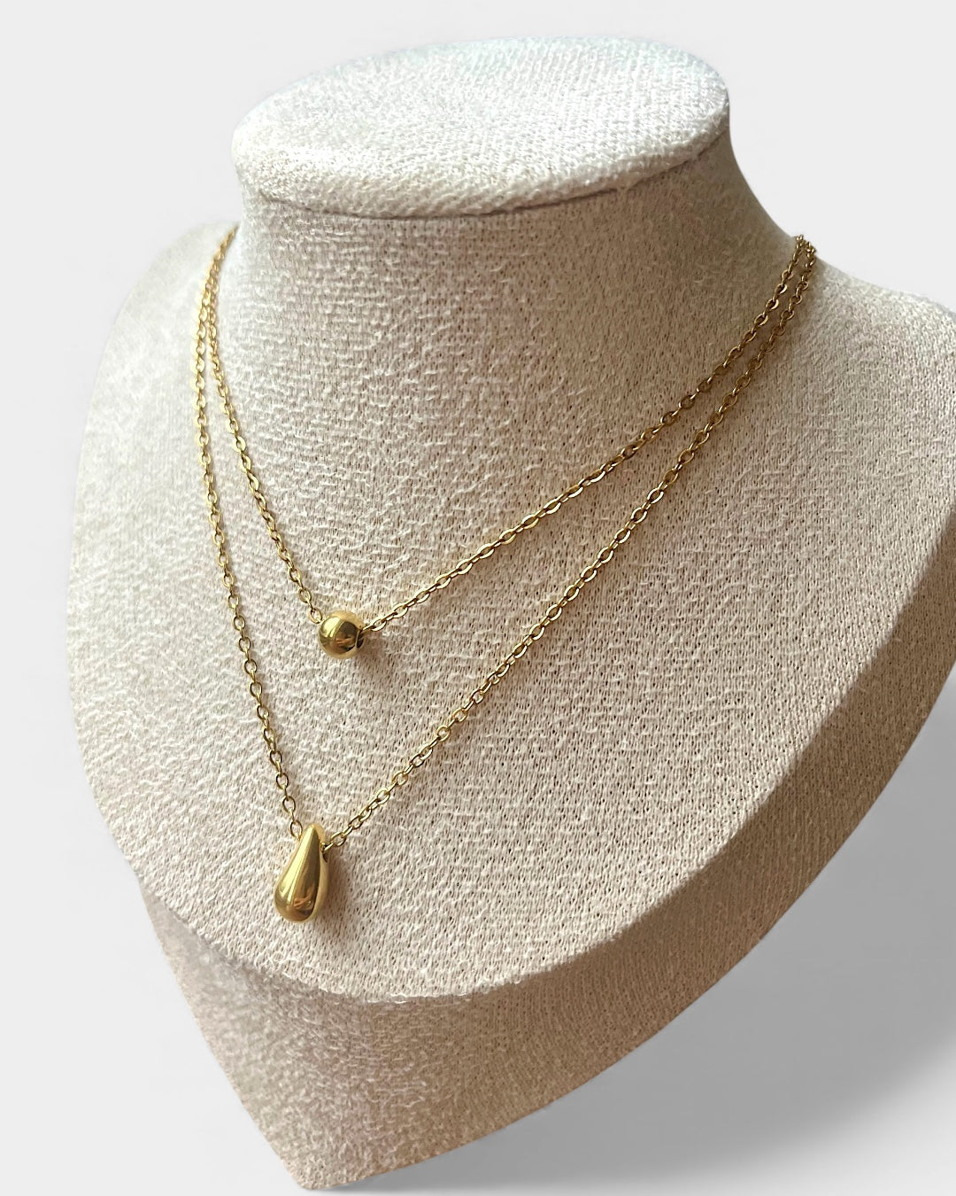 Teardrop set Necklace + Earrings