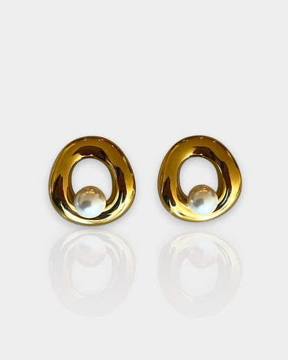 Naples Pearl Earrings